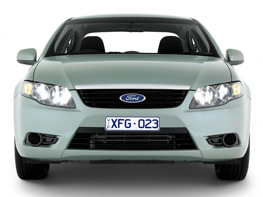  Ford Falcon XT 2008 года  (фото 12 из 24)